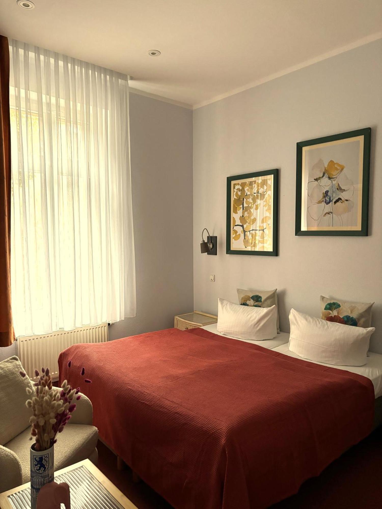 Hotel Villa Hentzel Веймар Экстерьер фото