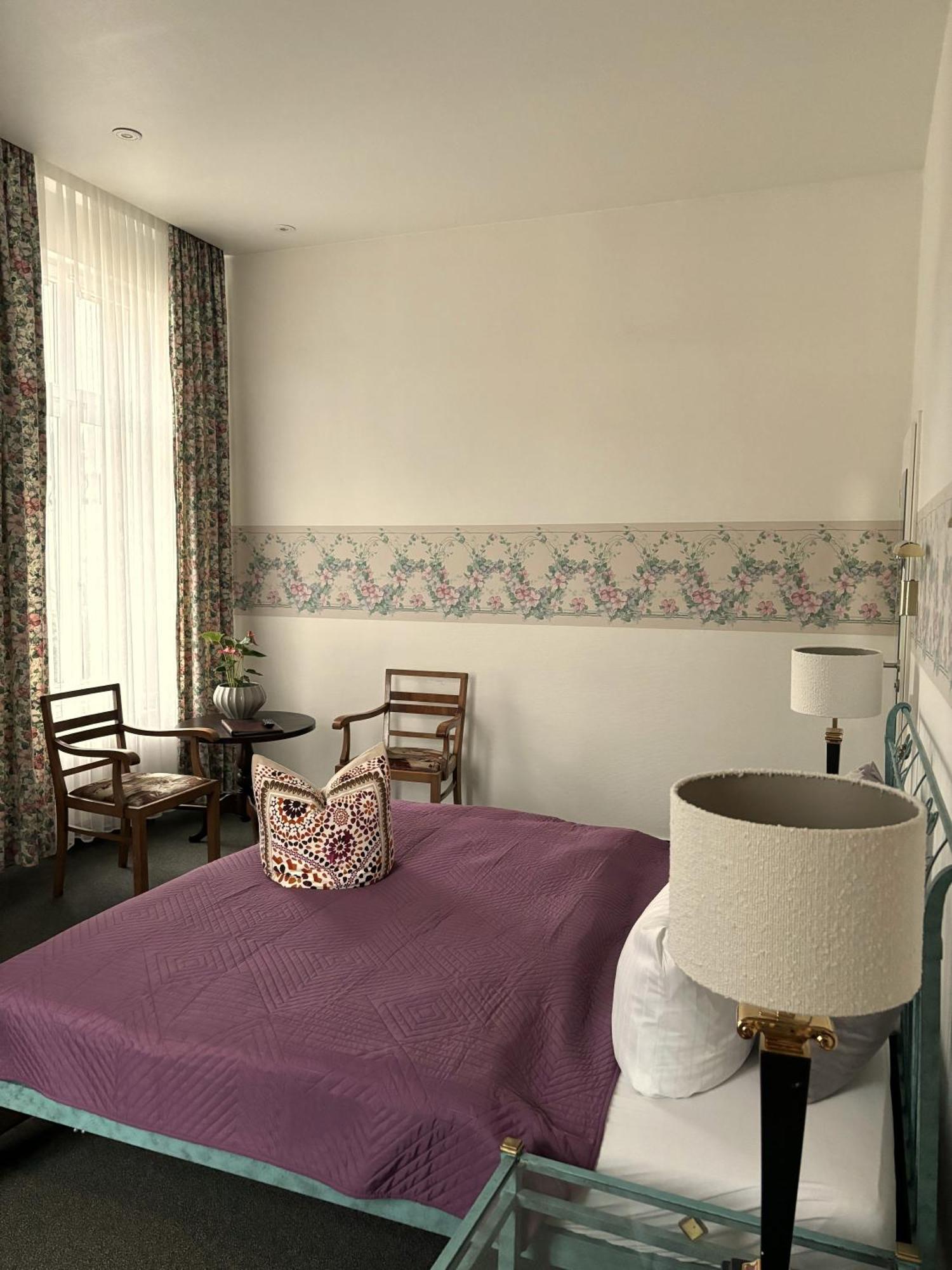 Hotel Villa Hentzel Веймар Экстерьер фото